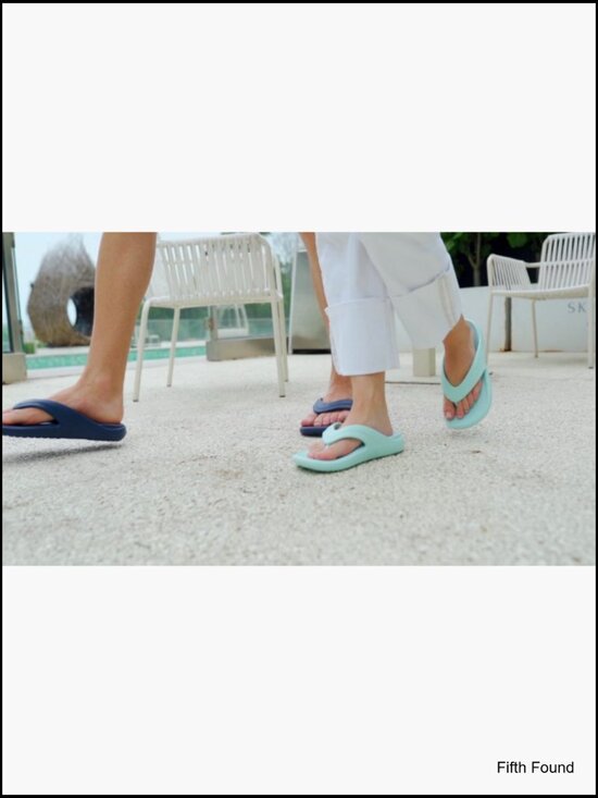 Unisex Flip Flops, Thong Sandals with Arch Support, Lightweight EVA Beach main image 5
